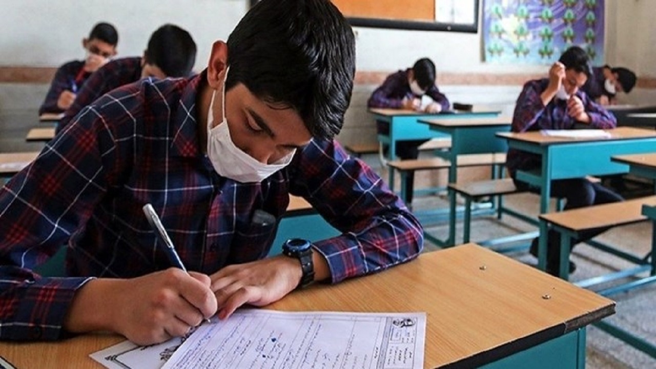 برگزاری امتحانات مدارس فقط روز ٢٣ ماه رمضان ممنوع است
